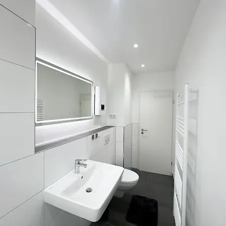 Apartment Next To Fair 4