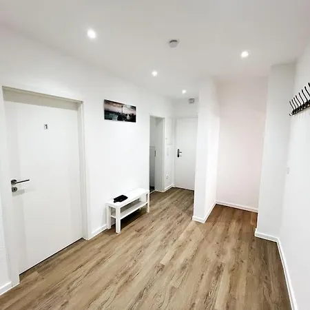 Apartment Next To Fair 4 *